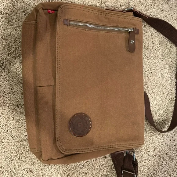 Auger Strauss messenger bag. - Picture 1 of 4